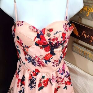 WOMEN'S Gorgeous floral fit and Flare size large